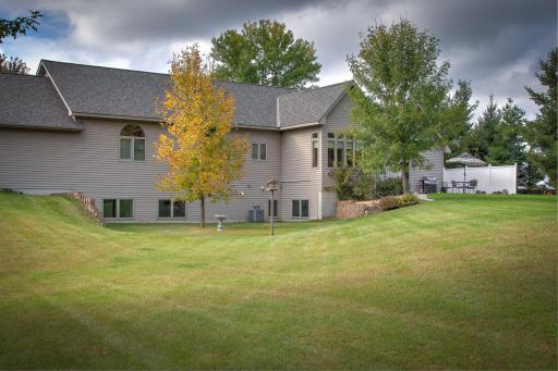 33718 Washington Street NE, Cambridge, MN 55008
