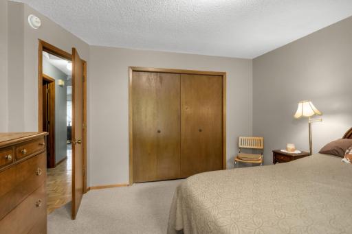 622 73rd Way N, Brooklyn Park, MN 55444