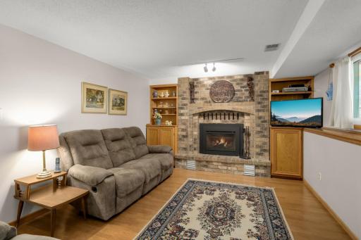 622 73rd Way N, Brooklyn Park, MN 55444