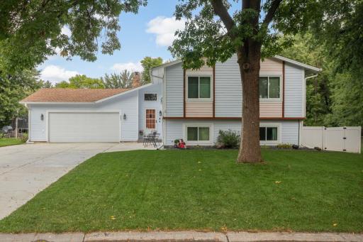 622 73rd Way N, Brooklyn Park, MN 55444