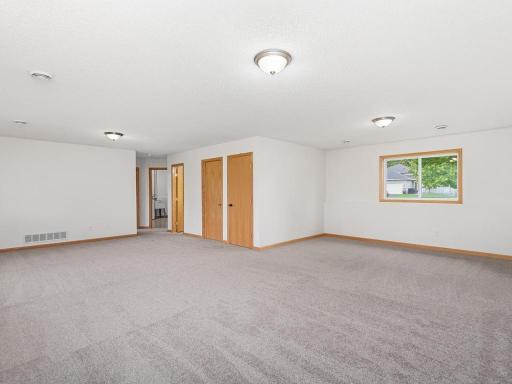 6334 Marshall Avenue NE, Otsego, MN 55301
