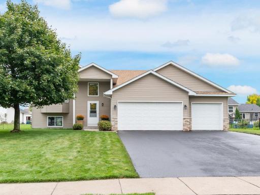 6334 Marshall Avenue NE, Otsego, MN 55301