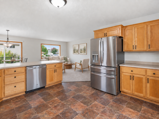 This image has been virtually staged with digitally added furniture and dÃ©cor. Refer to the unstaged photos and an in-person showing for the propertyâs actual condition.