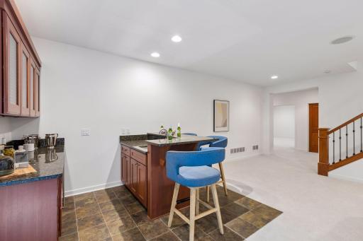 6484 Ivy Way, Edina, MN 55436