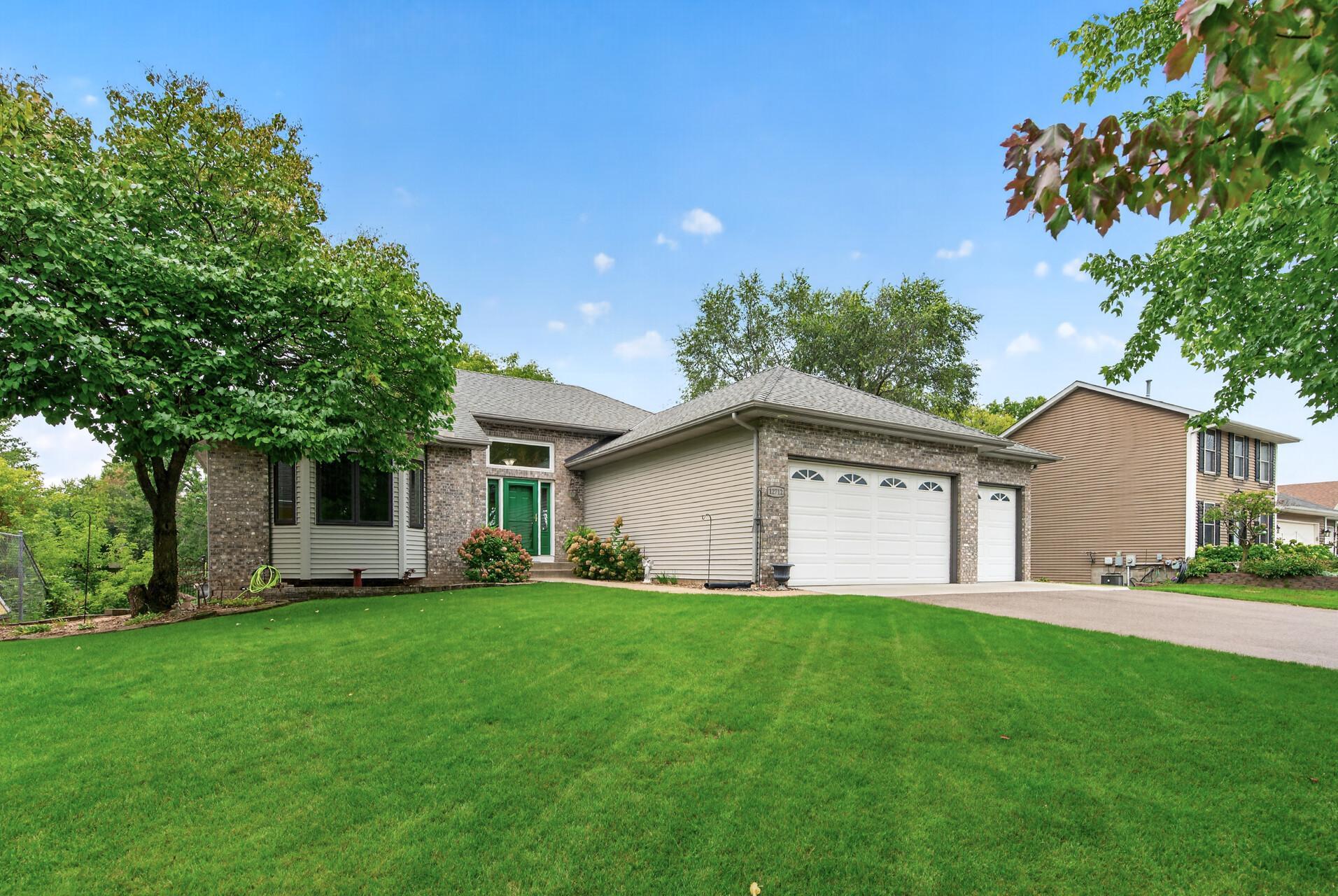 Welcome to 12712 Crooked Lake Blvd. This wonderful walkout rambler offers 5 Bedrooms, 3 baths and just over 2800 sq. ft. finished.