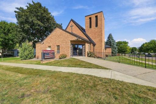 4-print-509_S_11th_St_Olivia_MN_56277_022.jpg