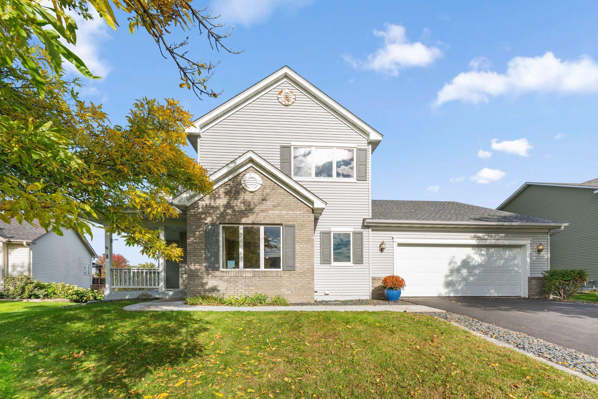 Property photo for 1970 Cardinal Drive, Shakopee, MN 55379