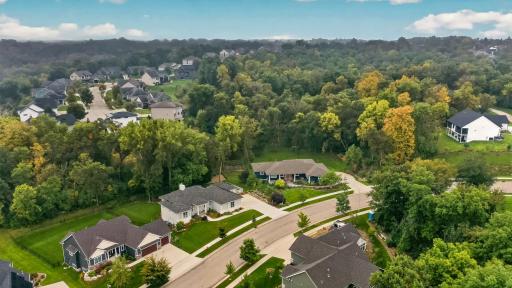 4184 Stone Point Drive NE, Rochester, MN 55906