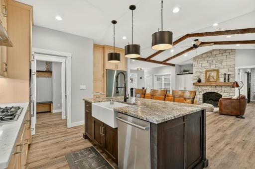 4184 Stone Point Drive NE, Rochester, MN 55906