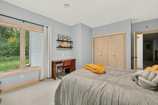 4184 Stone Point Drive NE, Rochester, MN 55906