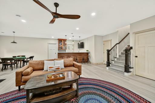 4184 Stone Point Drive NE, Rochester, MN 55906