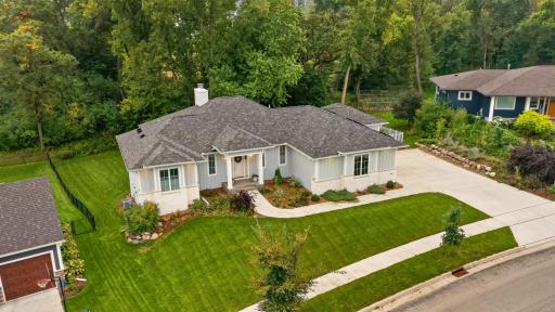 4184 Stone Point Drive NE, Rochester, MN 55906