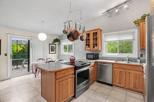 4455 Arden View Court, Arden Hills, MN 55112