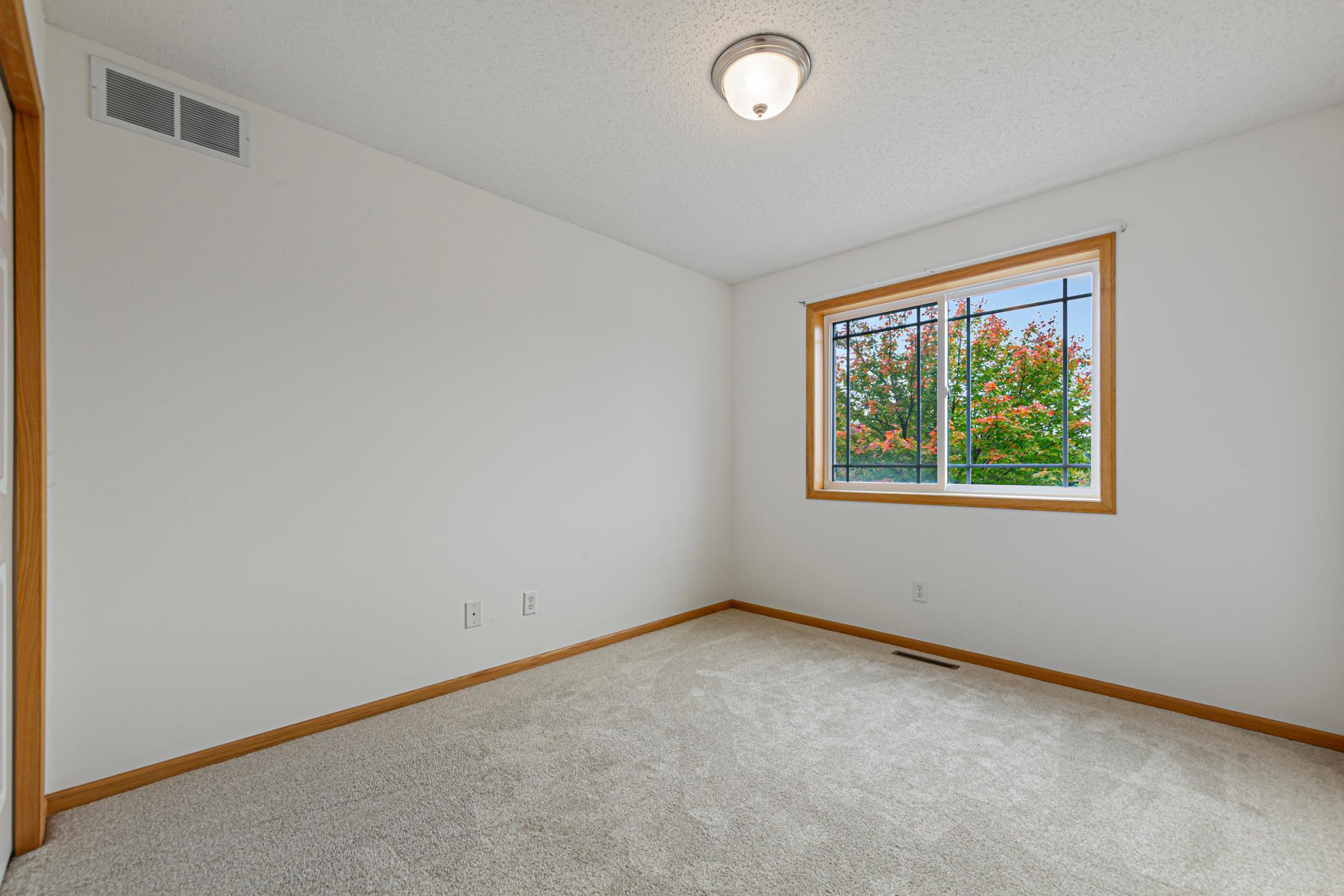 25 bedroom 2.jpg