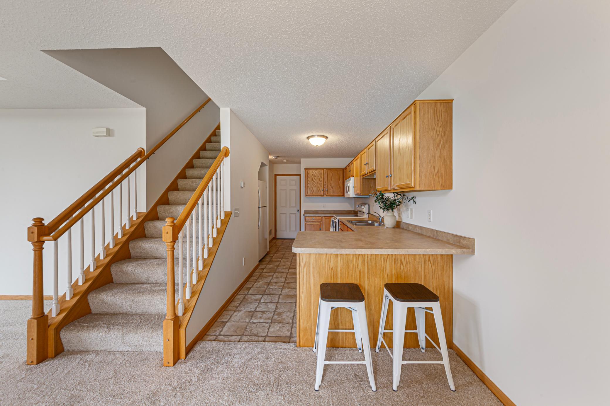 15 kitchen.jpg
