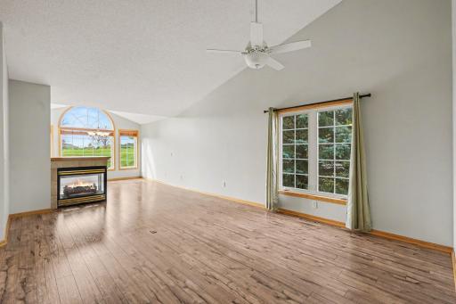 8950 Deer Run Court, Victoria, MN 55386