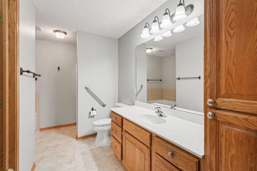 8950 Deer Run Court, Victoria, MN 55386