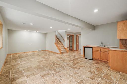 8950 Deer Run Court, Victoria, MN 55386