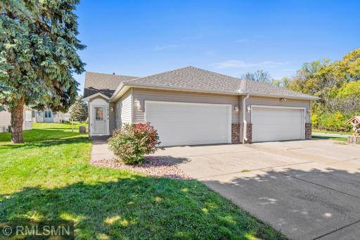 1912 Eastridge Court, Stillwater, MN 55082