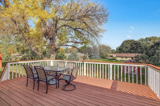 12814 27th Avenue N, Plymouth, MN 55441