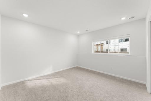 10368 Birchwood Circle, Chaska, MN 55318