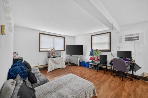 302 W Maple Street, Roberts, WI 54023