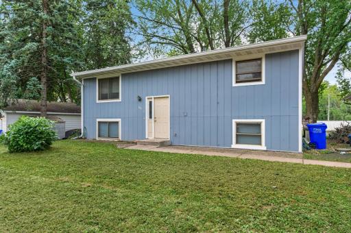 302 W Maple Street, Roberts, WI 54023