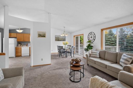 7536 165th Street W, Lakeville, MN 55044