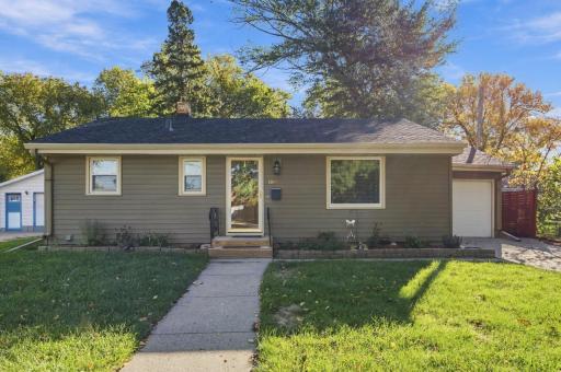 1018 21st Street S, Fargo, ND 58103
