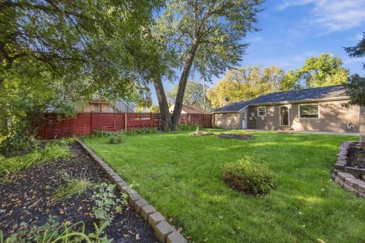 1018 21st Street S, Fargo, ND 58103
