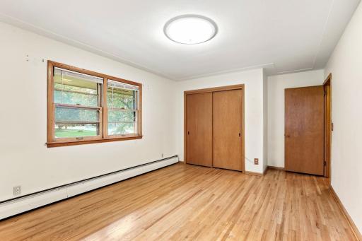 330 10th Avenue SW, Cambridge, MN 55008