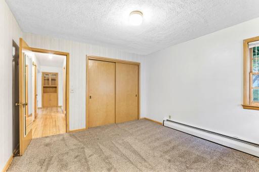 330 10th Avenue SW, Cambridge, MN 55008