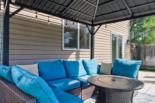 This space calls for rest and relaxation!
