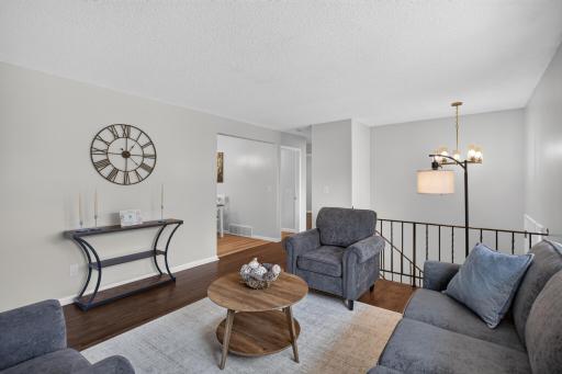 568 Riviera Drive, New Brighton, MN 55112