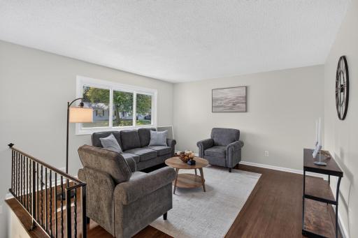 568 Riviera Drive, New Brighton, MN 55112
