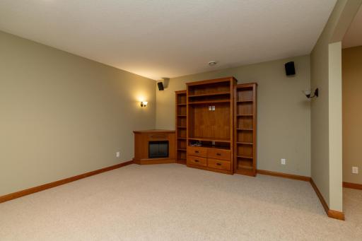 15600 Dunberry Way, Apple Valley, MN 55124