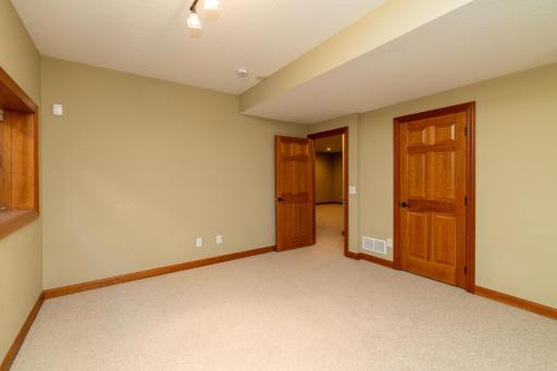 15600 Dunberry Way, Apple Valley, MN 55124