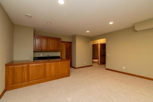 15600 Dunberry Way, Apple Valley, MN 55124