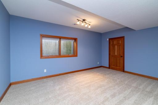 15600 Dunberry Way, Apple Valley, MN 55124
