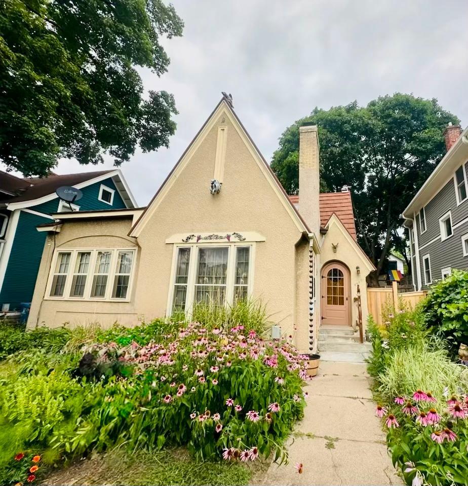 Property photo for 4425 Beard Avenue S, Minneapolis, MN 55410