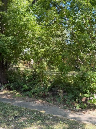 514 Sheridan Avenue N, Minneapolis, MN 55405