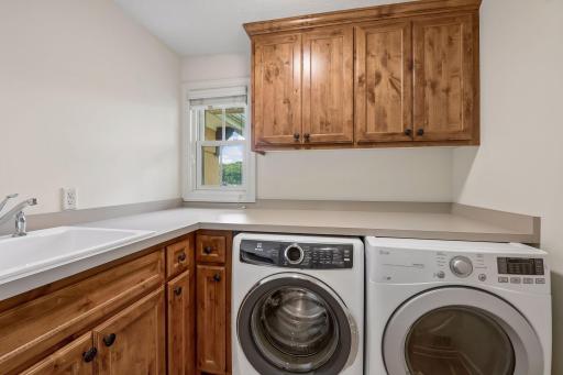 6805 Creston Road, Edina, MN 55435