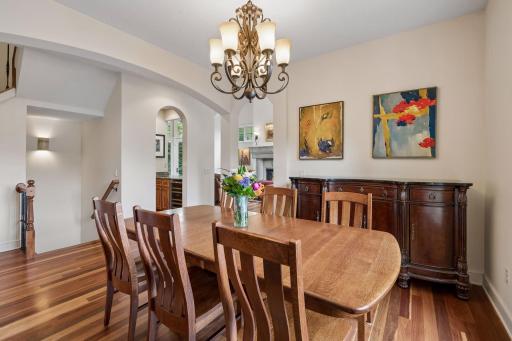 6805 Creston Road, Edina, MN 55435