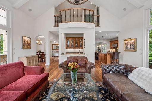 6805 Creston Road, Edina, MN 55435