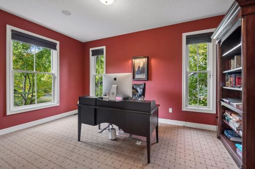 6805 Creston Road, Edina, MN 55435