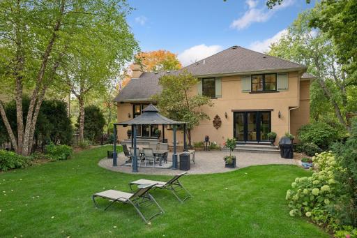 6805 Creston Road, Edina, MN 55435