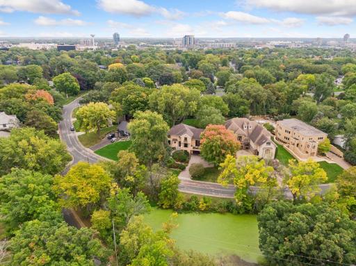 6805 Creston Road, Edina, MN 55435