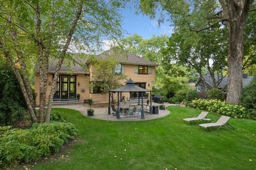 6805 Creston Road, Edina, MN 55435