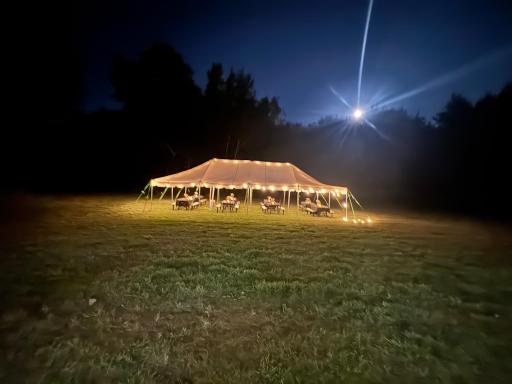 beautiful yard for entertaining large parties