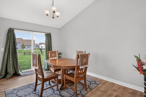 17528 Dunkirk Way, Lakeville, MN 55044